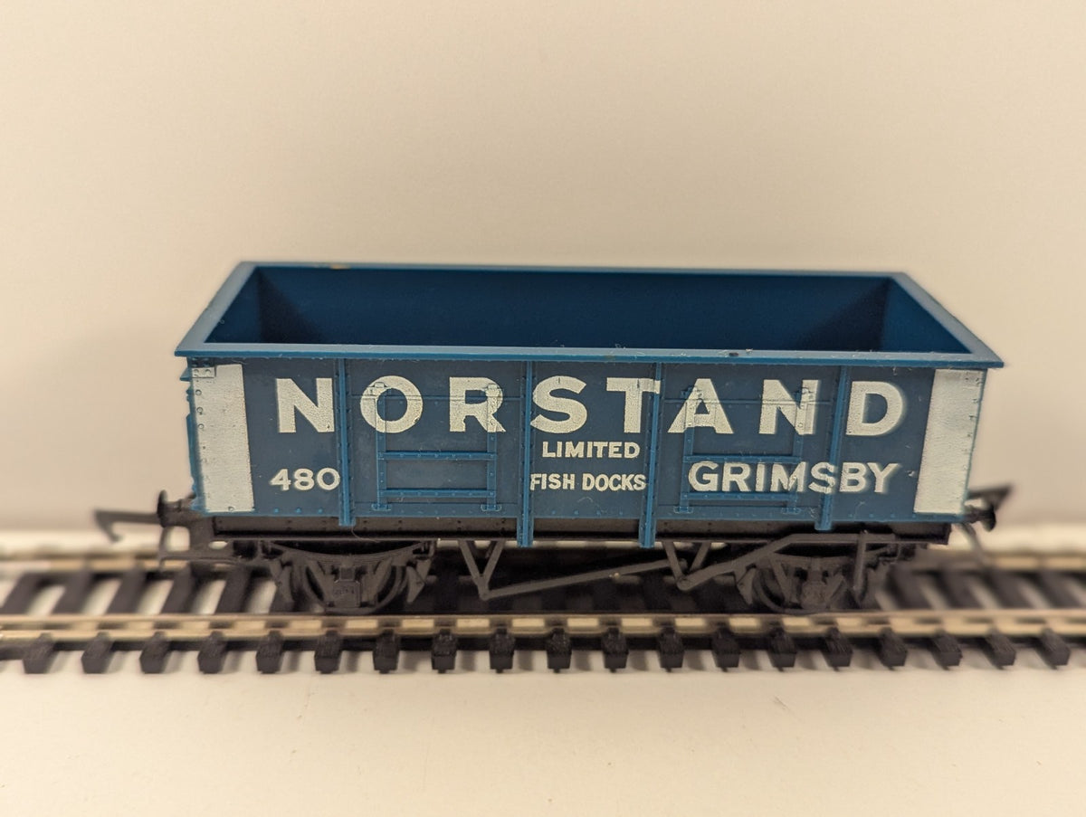Hornby R220 OO Norstand Grimsby Fish Docks Wagon
