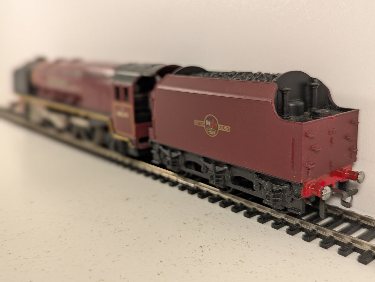 Tri-ang Wrenn OO Gauge Coronation Class 'City of London' Steam Locomotive 46245