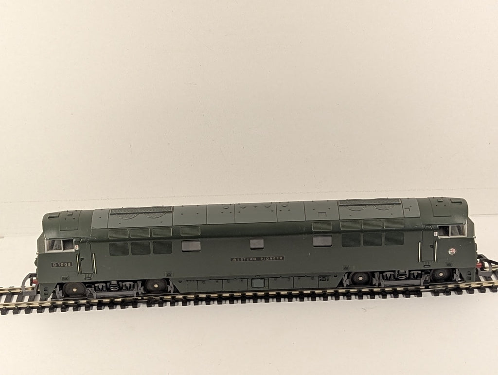 Lima OO Gauge Class 52 Western Pioneer Diesel Locomotive D1003 BR Green 205121