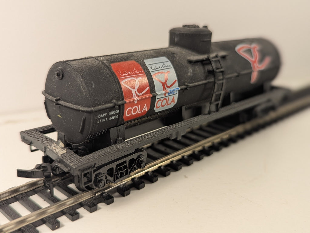 Model Power HO Scale Coca-Cola / Diet Coke Tank Wagon
