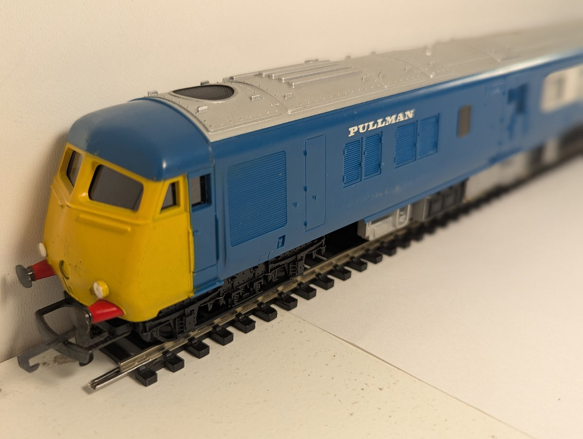 Tri-ang Hornby OO Gauge Pullman Train Diesel Multiple Unit Nanking Blue R555C