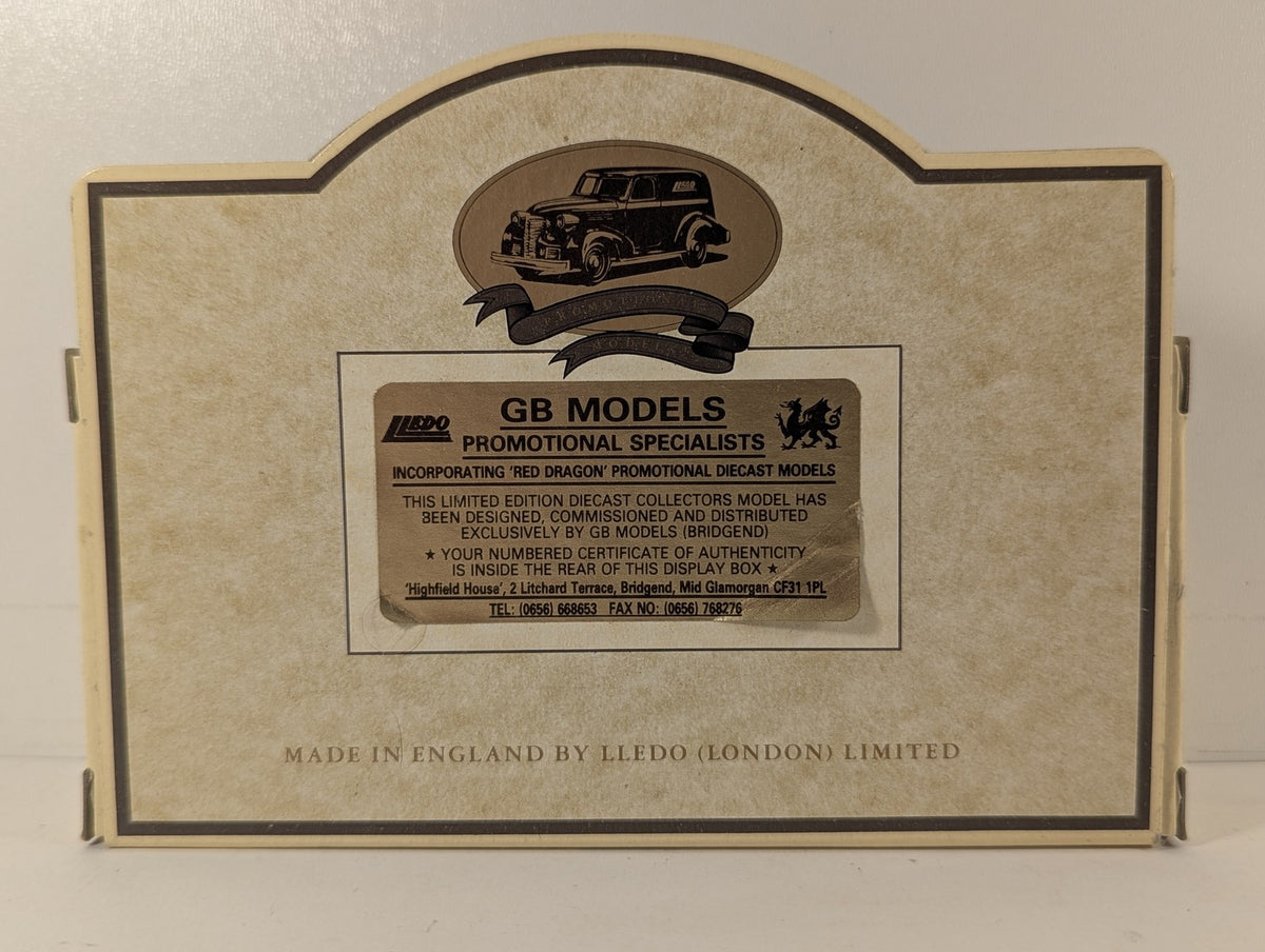 Lledo AEC Regent Double Decker Bus Die-cast Model Bus D142