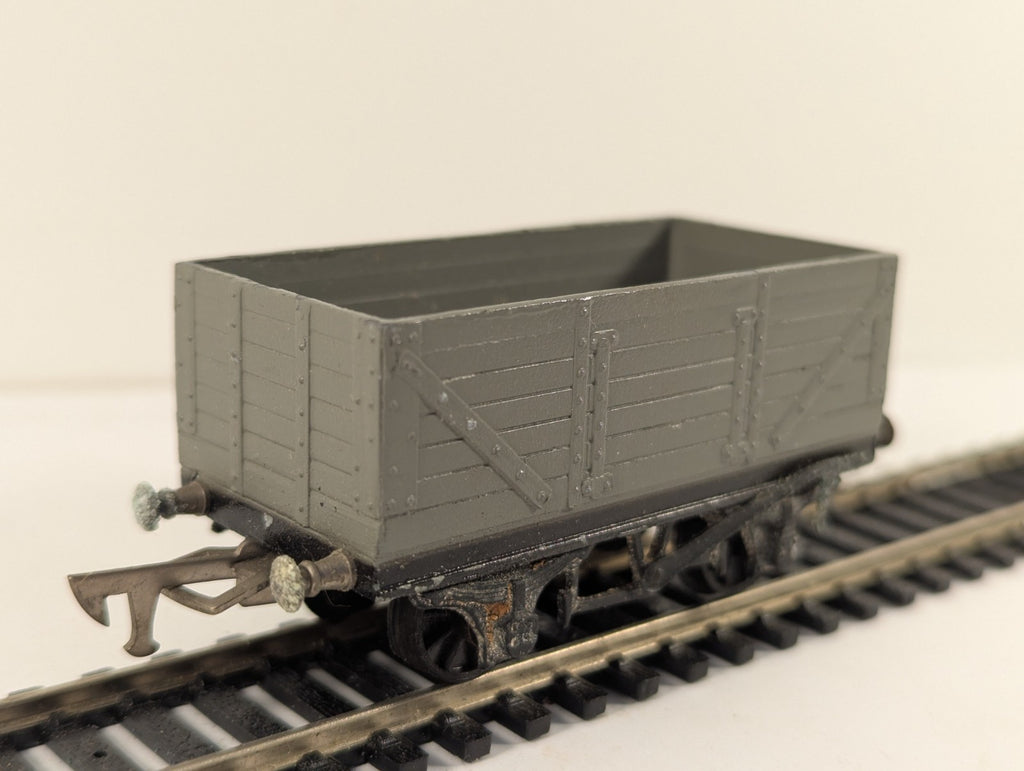 Graham Farish OO Gauge Grey Open 7-Plank Wagon Boxed