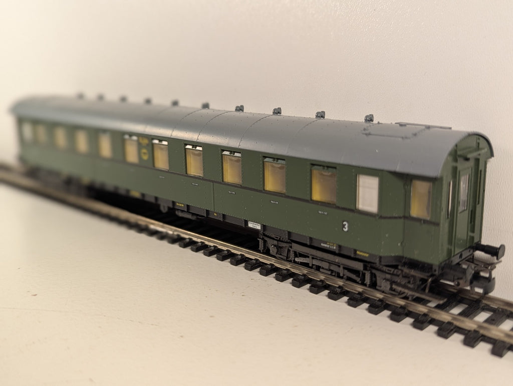 Liliput 843 02 HO Gauge DRG Third Class Passenger Coach - Boxed