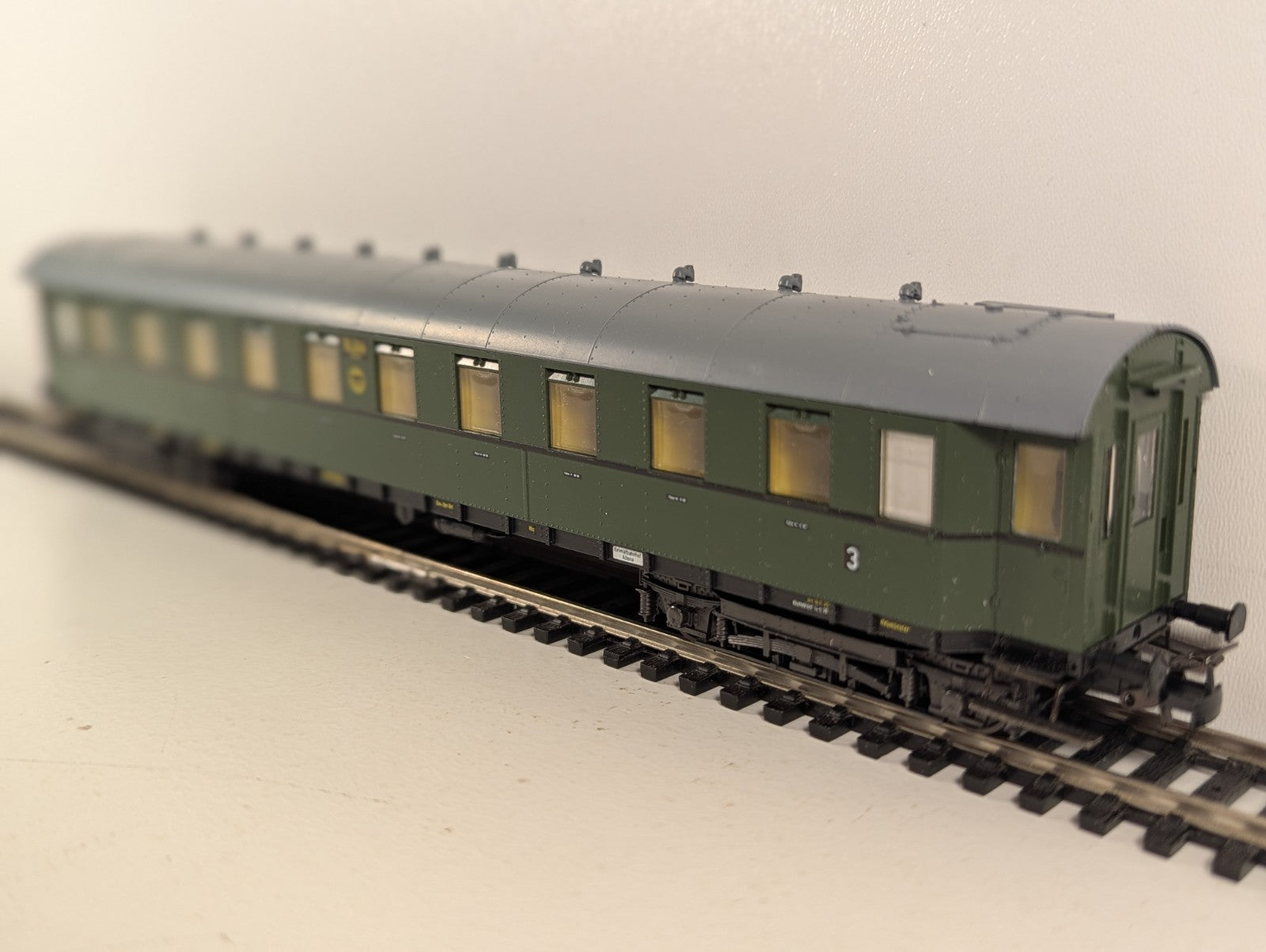 Liliput 843 02 HO Gauge DRG Third Class Passenger Coach - Boxed