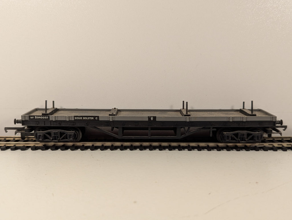 Tri-ang R110 OO Gauge BR Grey Bogie Bolster Wagon