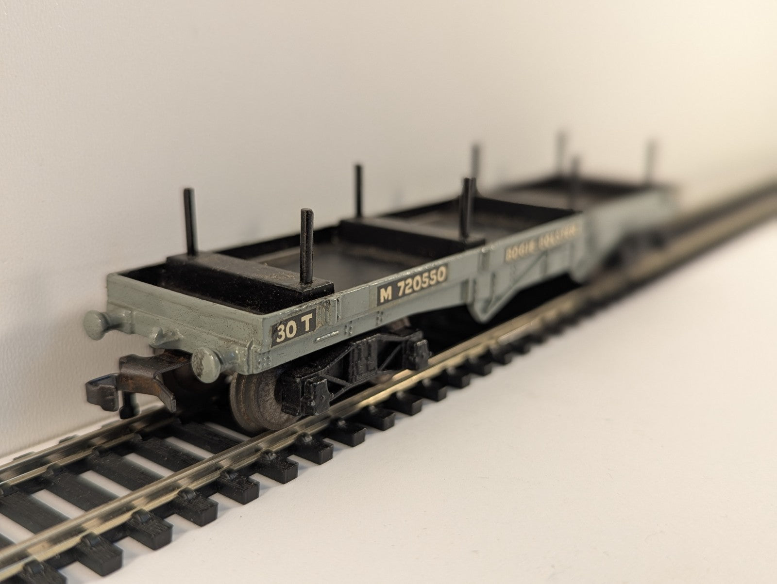 Hornby Dublo 32051 OO Gauge D1 Bogie Bolster Wagon - Boxed