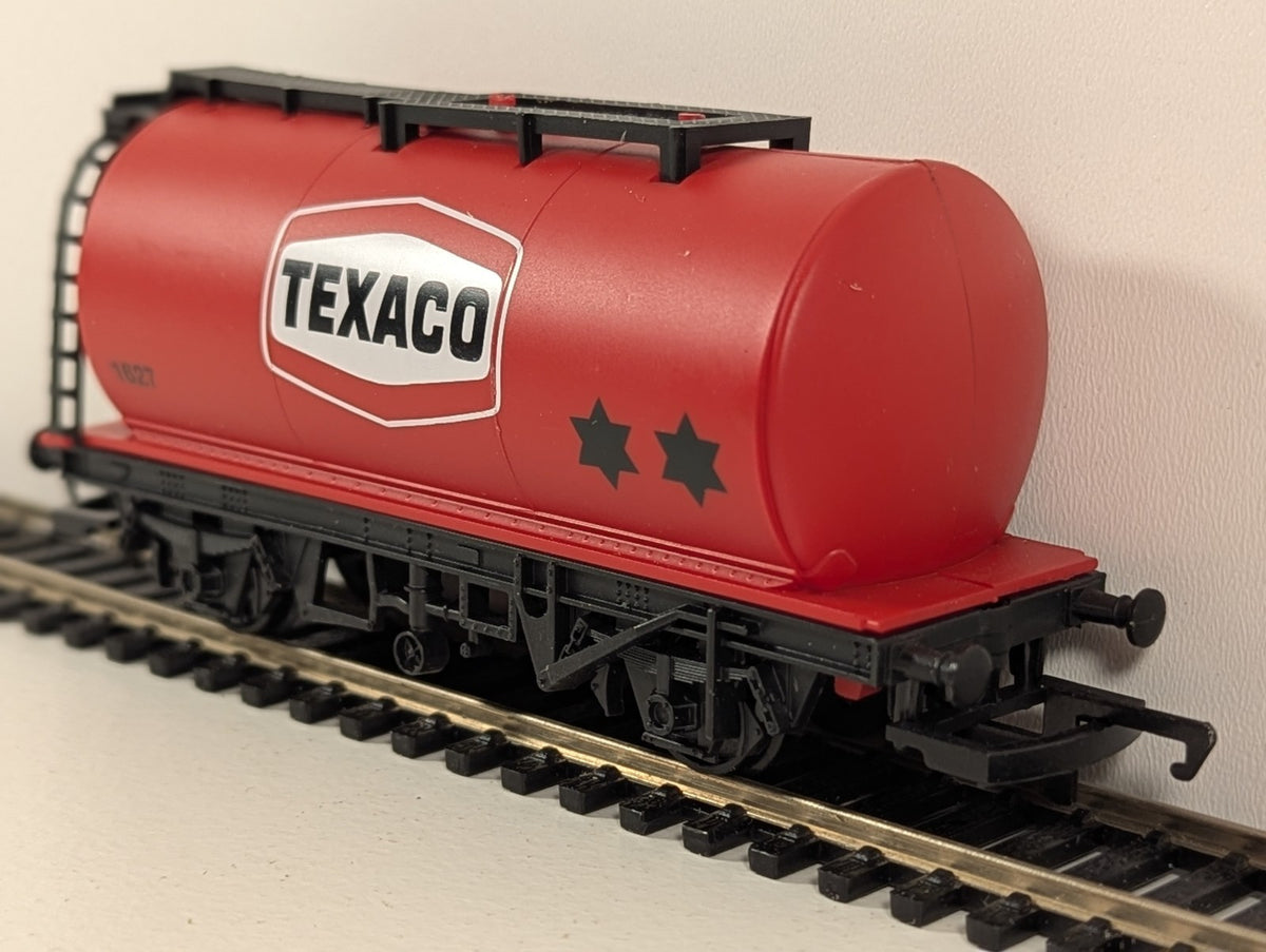 Hornby R231 OO Gauge Texaco Tank Wagon