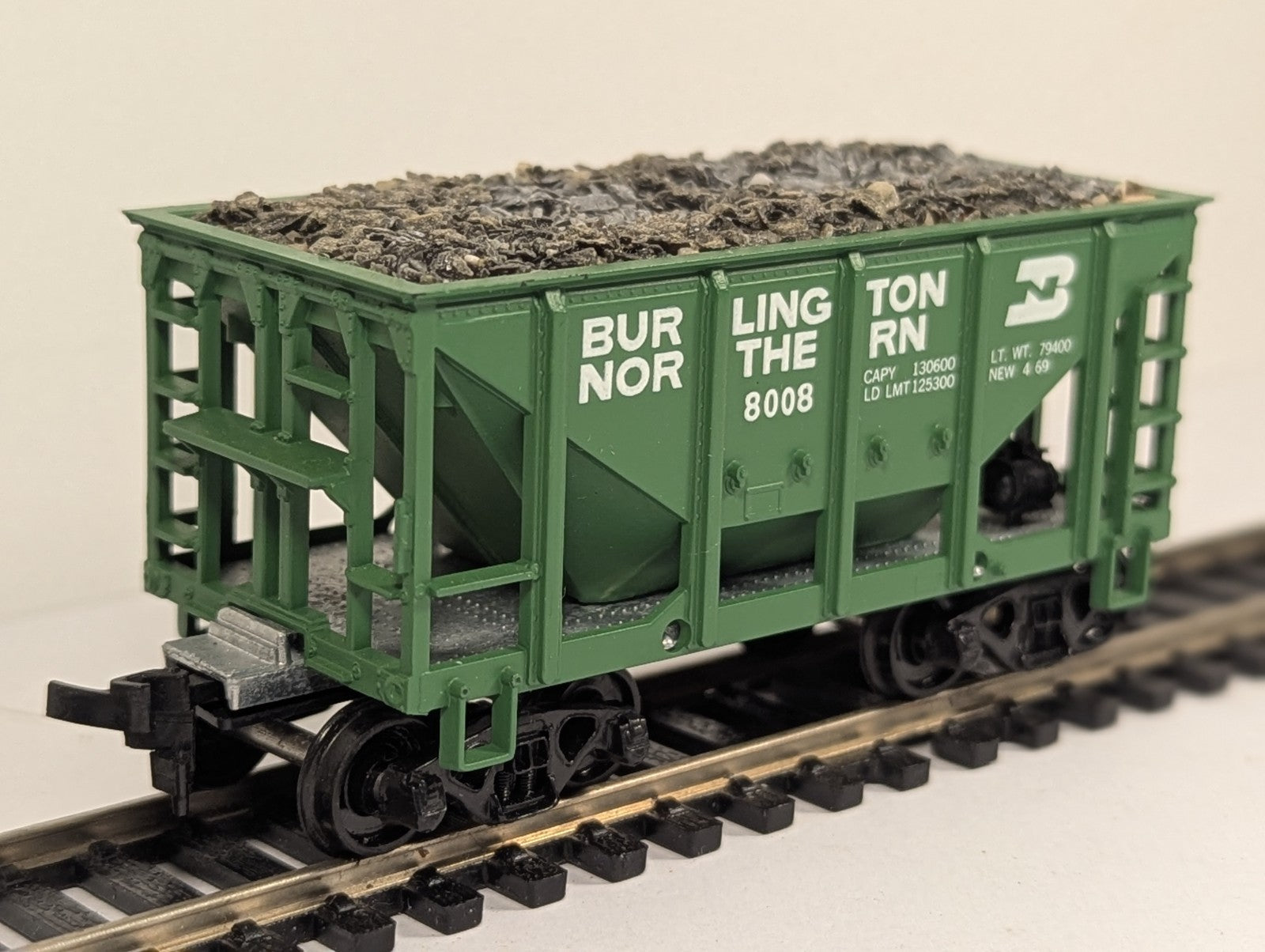 Roundhouse 1415 HO Gauge Burlington Northern Built Ore Car
