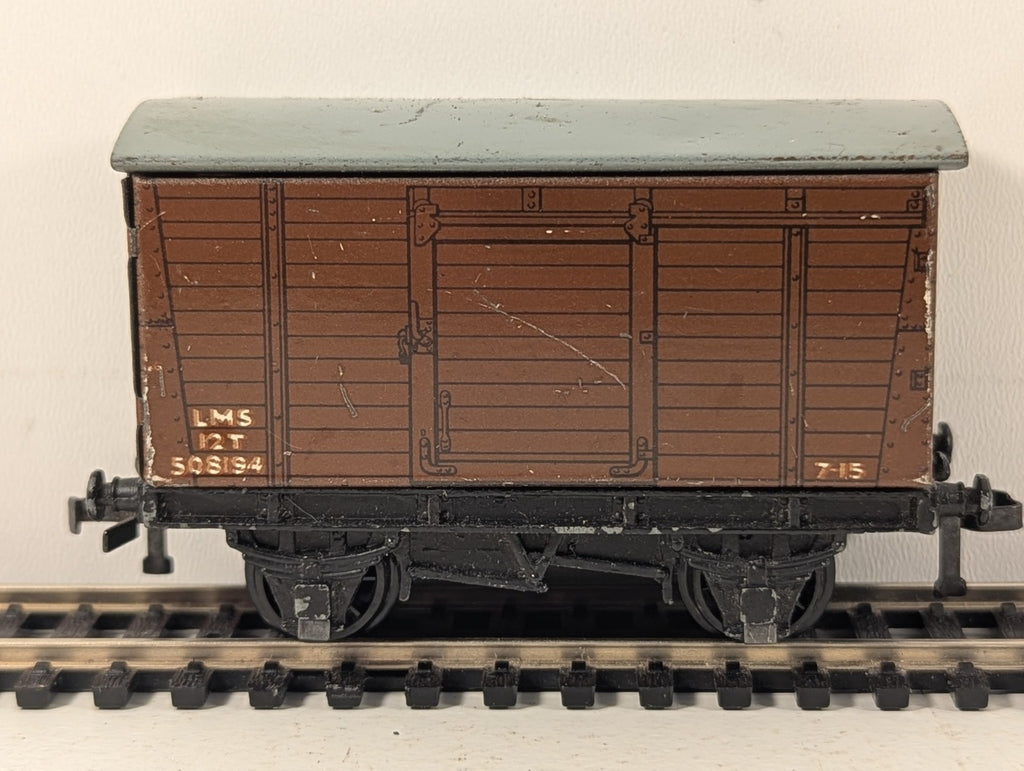 Hornby Dublo OO Gauge LMS 12-Ton Goods Van 508194