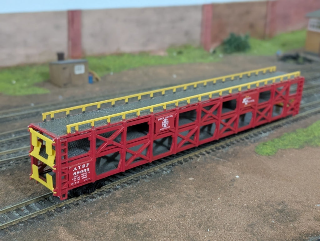 HO Scale Bachmann ATSF Santa Fe Tri-Level Open Loaded 85' Auto Carrier