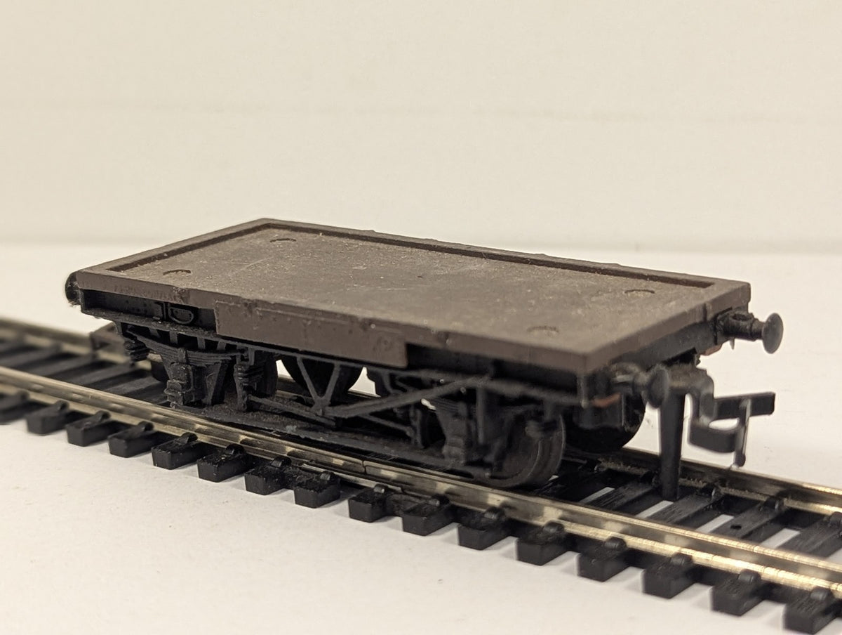 British Trix OO Gauge Low Flat Wagon Goods Wagon Brown Convertor