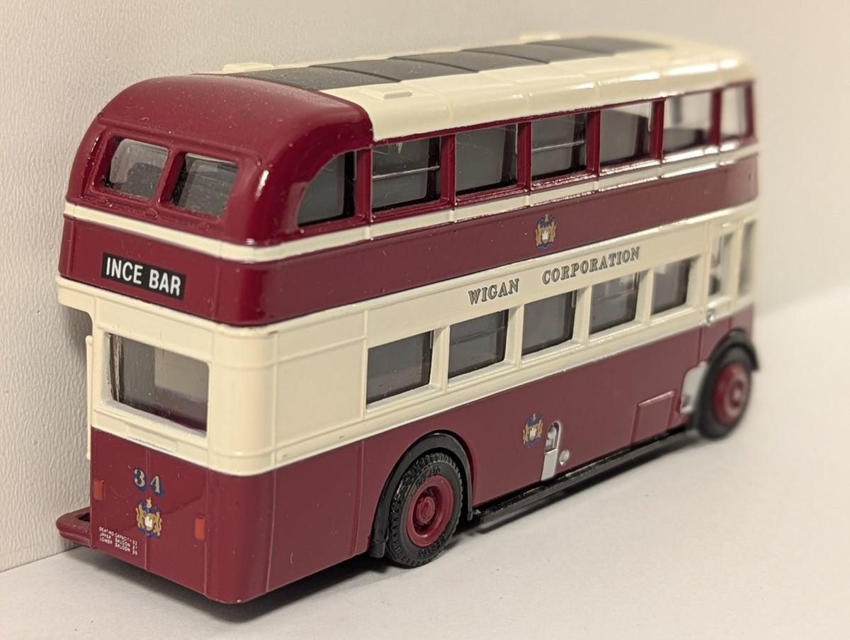 EFE 15801 Leyland PD1 Lowbridge Bus – Wigan Corporation Livery – 1:76 Scale