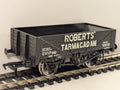 Bachmann Branchline 37-037 5 Plank Wagon “Roberts Tarmacadam”