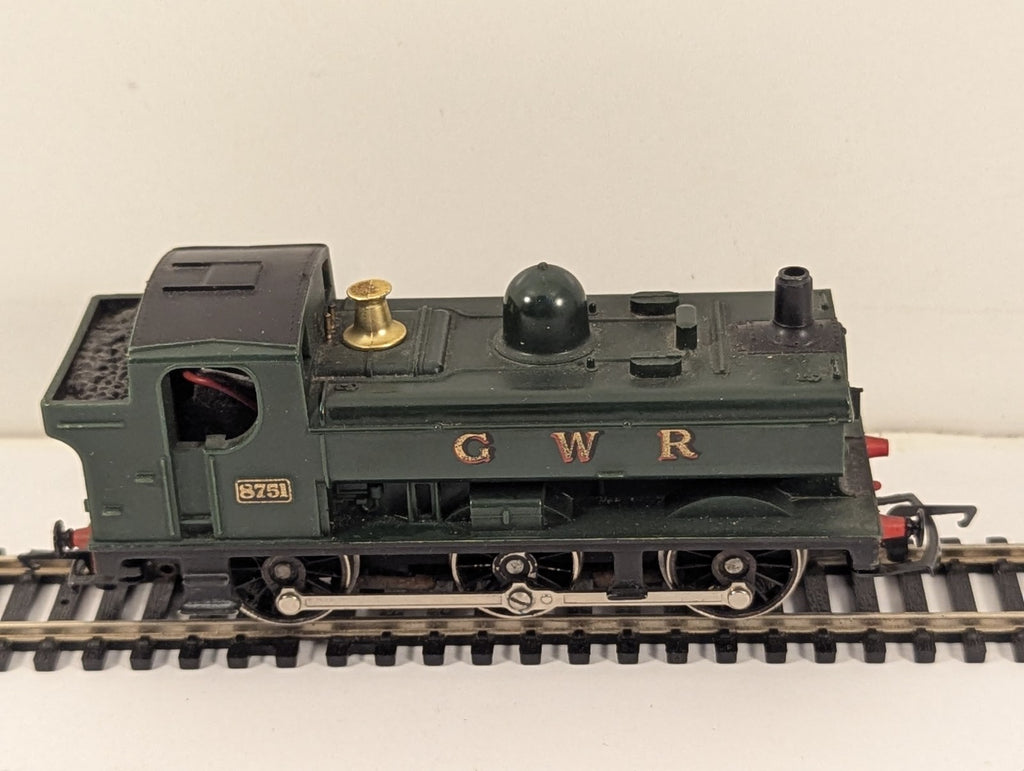 Hornby GWR 8751 Pannier Tank Locomotive OO Gauge - Needs Attention