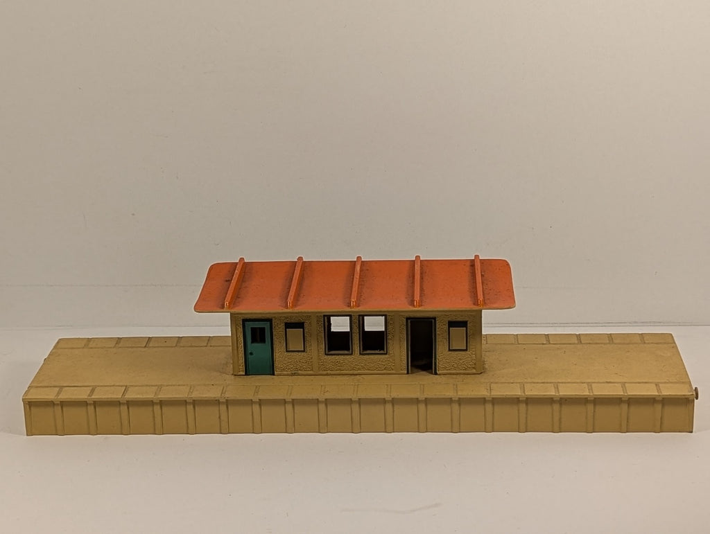 Hornby Dublo OO Gauge Island Platform Buildings & Structures