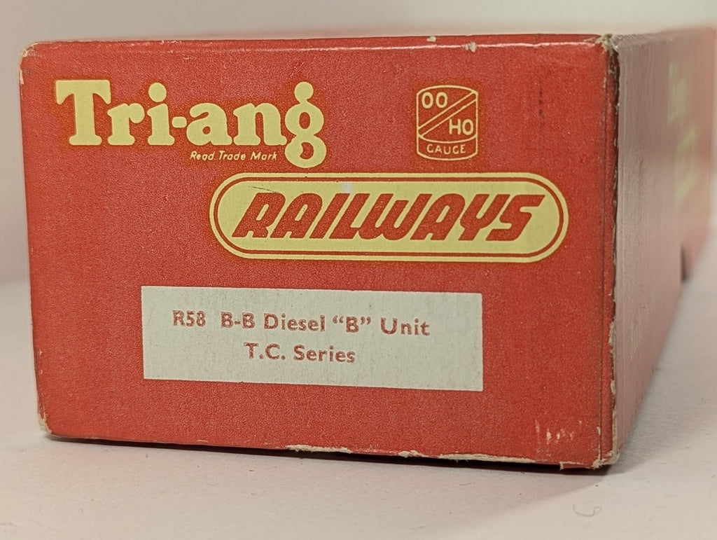 Tri-ang Hornby OO Gauge Class 35 Hymek Locomotive D7063 BR Blue