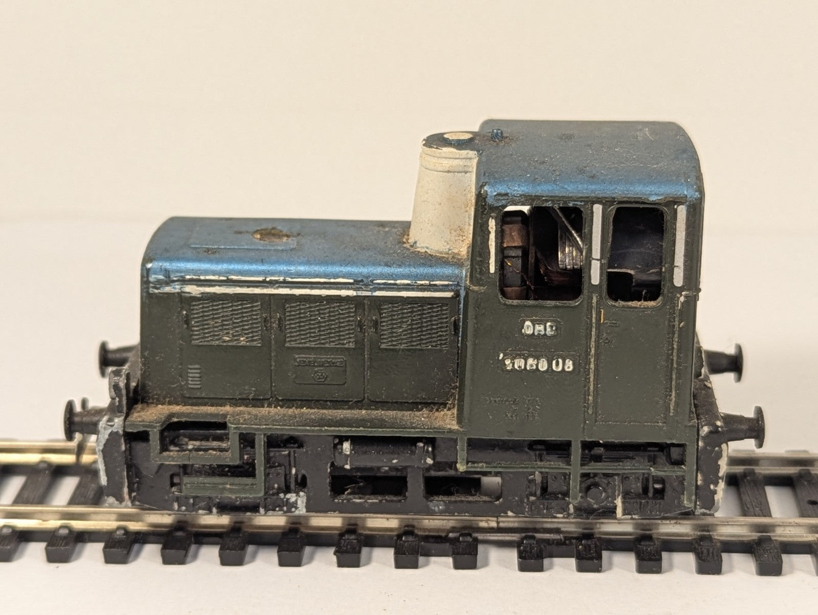 Kleinbahn HO Gauge ÖBB 2060.08 Diesel – Repainted – Spares/Repair