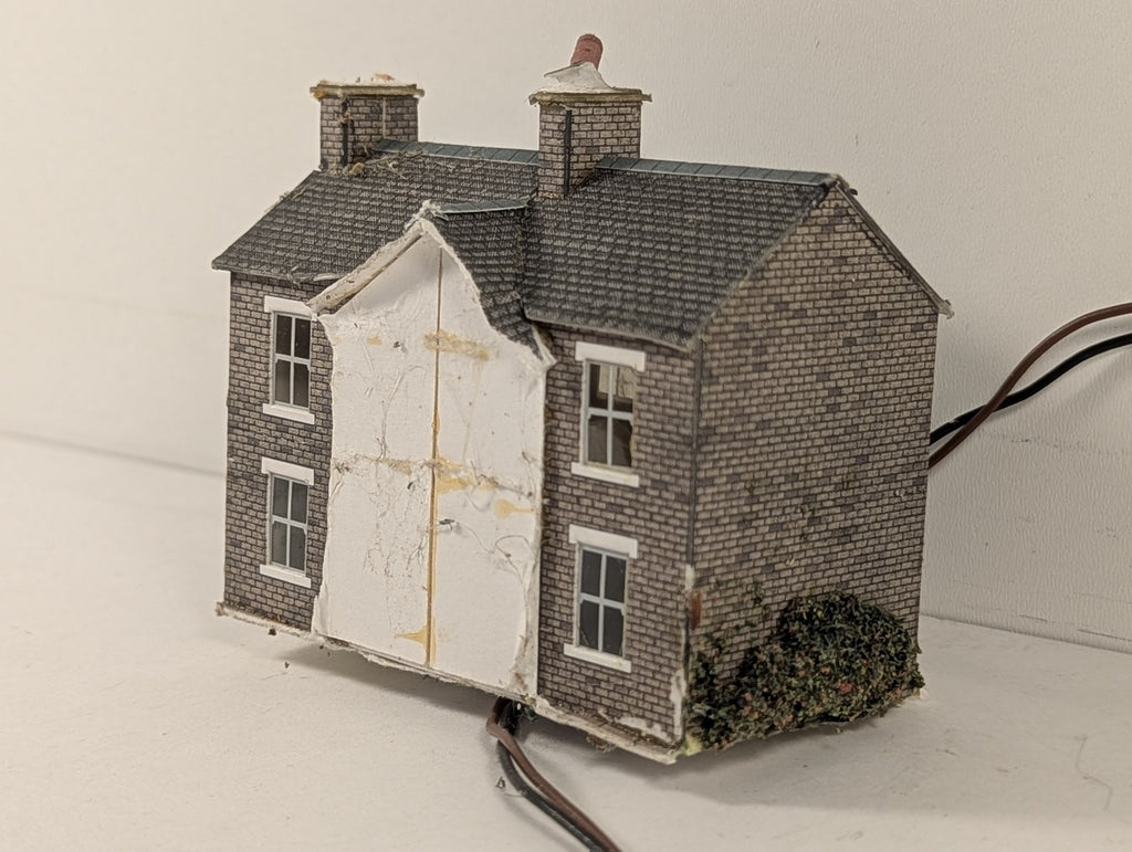 Metcalfe N Gauge stone Town Houses Buildings & Structures With Lights