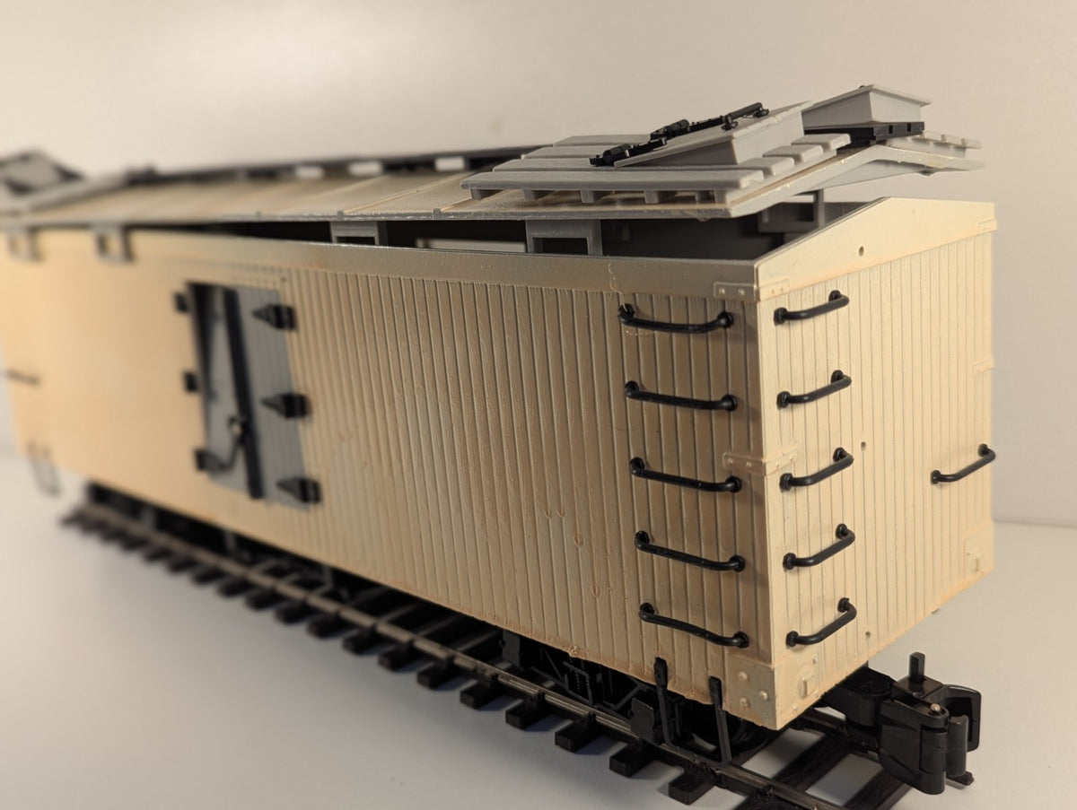Bachmann G Scale Refrigerator Wagon – Wrong Box