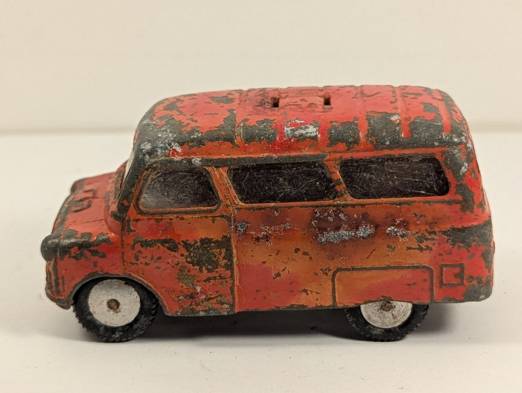 Corgi Toys 404 Bedford Dormobile Campervan 1:43 Scale - Chipped Paint