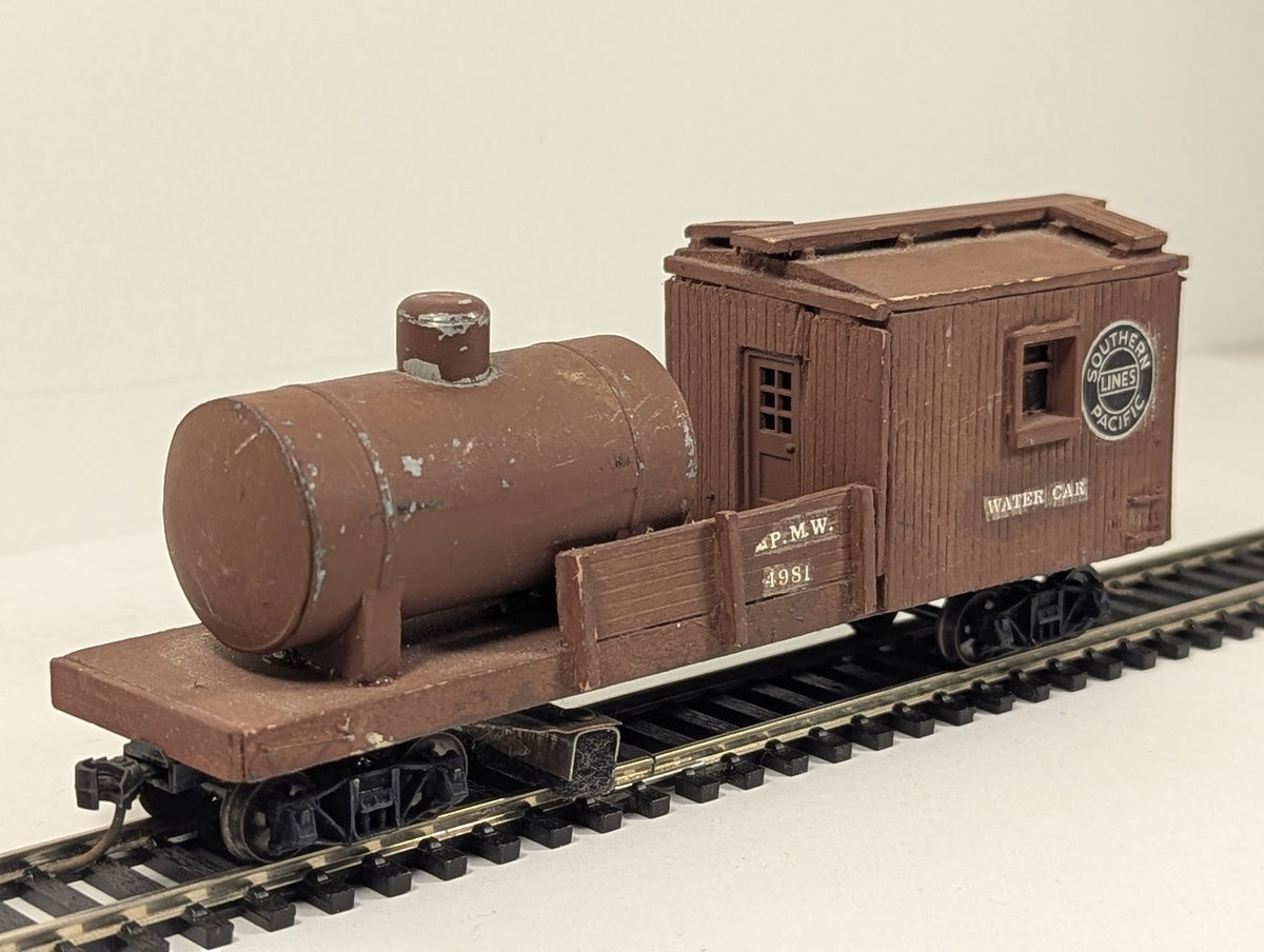 Kitbuilt HO Scale Southern Pacific MOW Water Car 4981 Southern Pacific MOW Brown