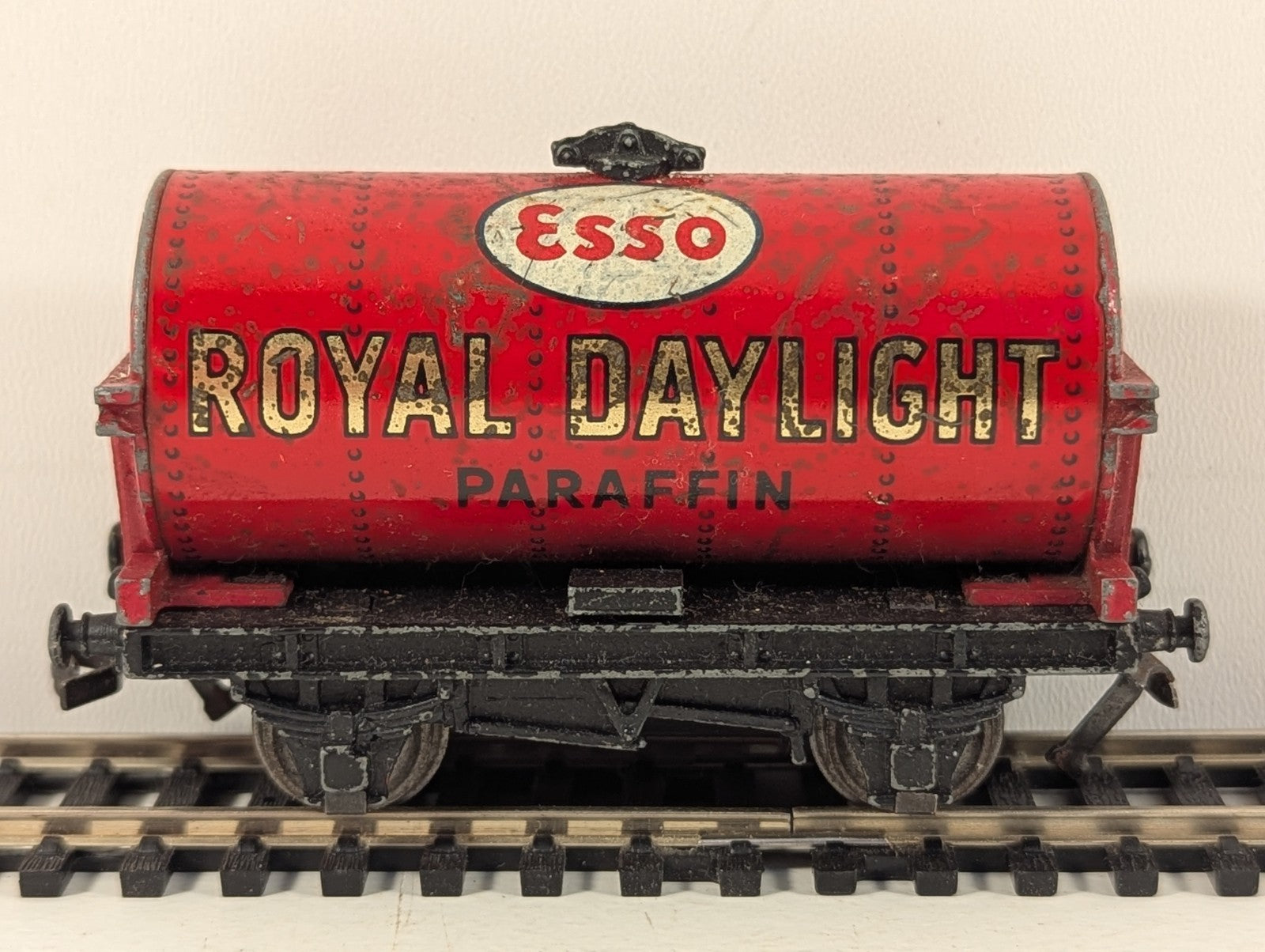 Hornby Dublo D1 OO Gauge Esso Royal Daylight Paraffin Tank Wagon