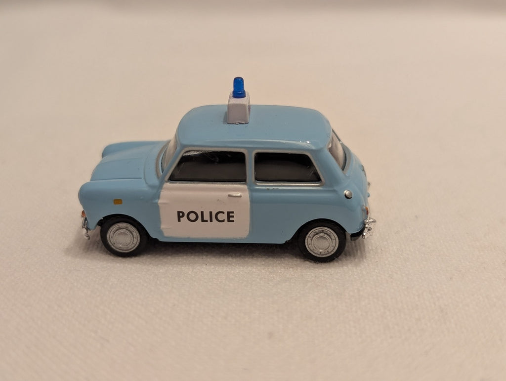 Oxford Diecast 1:76 Austin Mini Cooper Police Car Die-cast Car VPT 195E