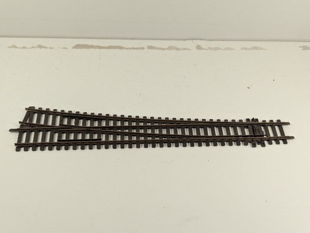 Peco OO Gauge Right-Hand Turnout - Rusty
