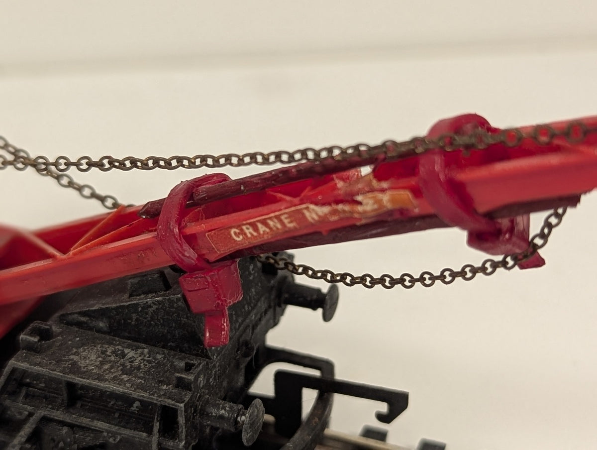 Tri-ang OO Gauge R127 Hand Crane Wagon Red / Black