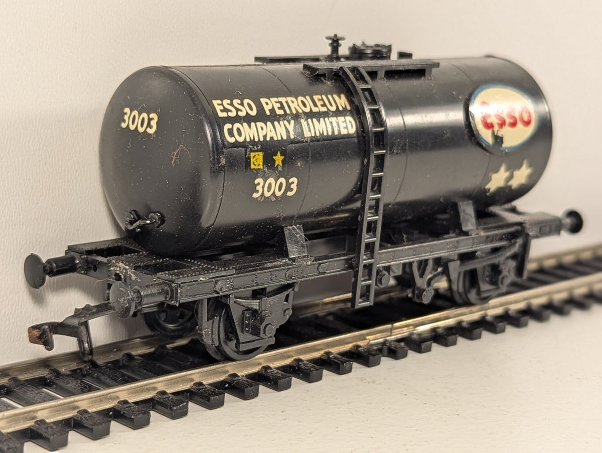 Airfix Pattern No. R.I British Railways Tank Wagon Kit