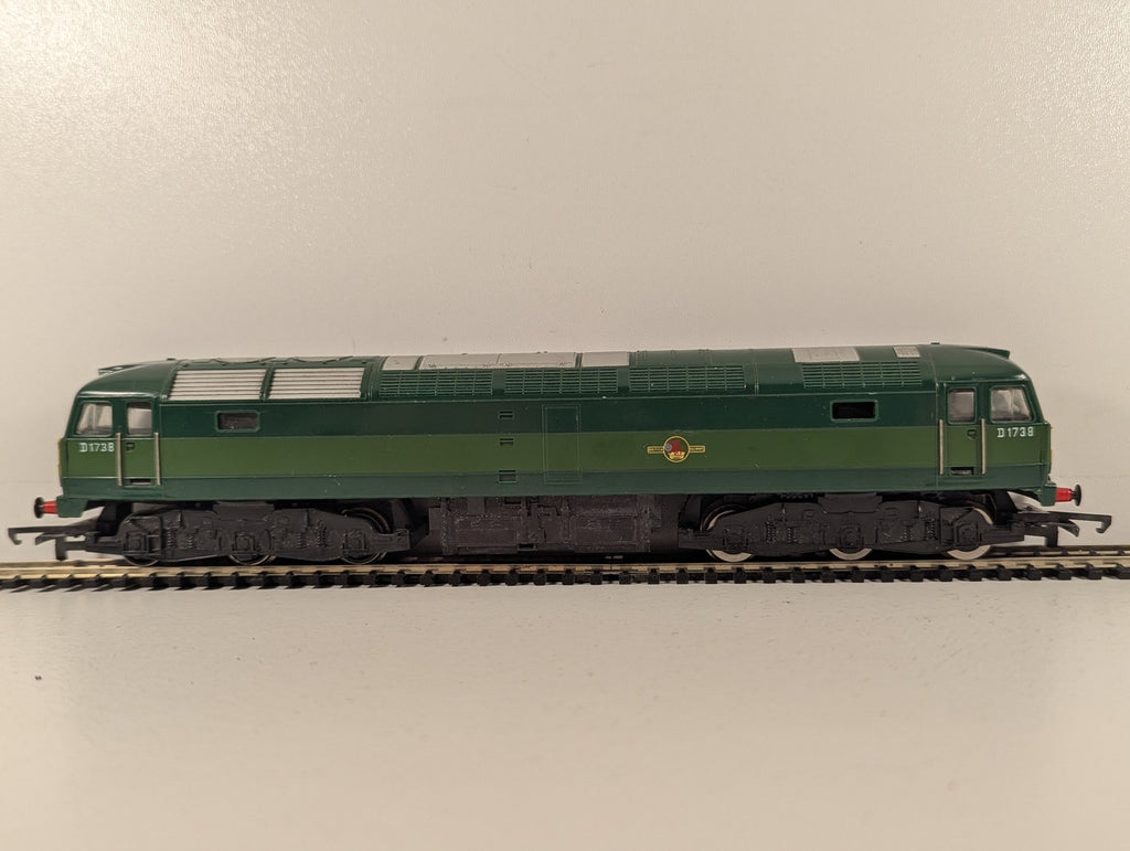 Hornby OO Gauge Class 47 Locomotive D1738 BR Two-Tone Green R852