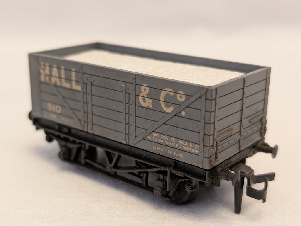 Trix / Liliput 1364 OO Gauge Hall & Co 7-Plank Open Wagon