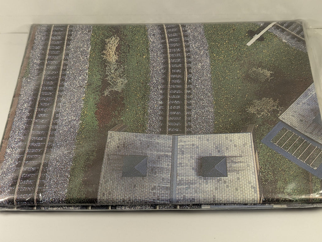 Hornby OO Gauge R1002 Twin Train Set TrakMat and Instructions