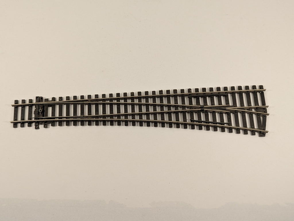 Peco OO / HO Gauge Streamline Right Hand Point