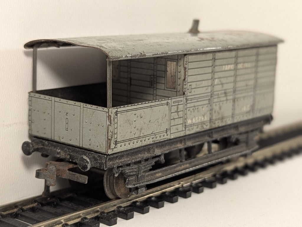 Hornby Dublo OO Gauge D1 Goods Brake Van Park Royal W68796 BR Grey