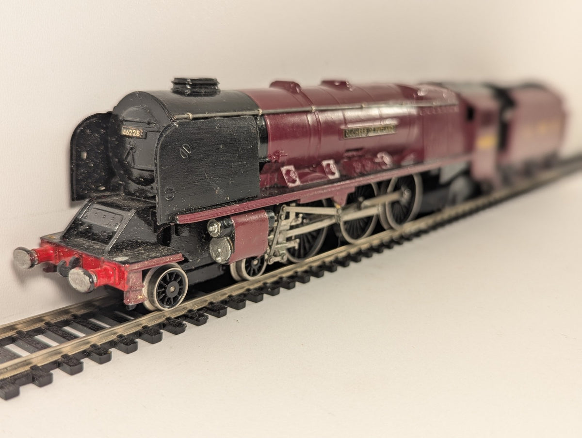 Wrenn OO Gauge Coronation Class 'Duchess of Rutland' Steam Locomotive 46228