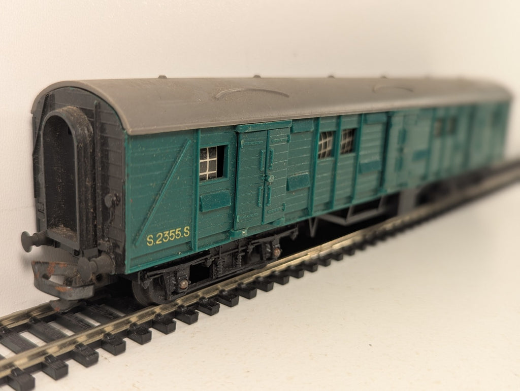 Tri-ang OO Gauge SR Utility Van Coaching Stock S2355S BR Southern Green