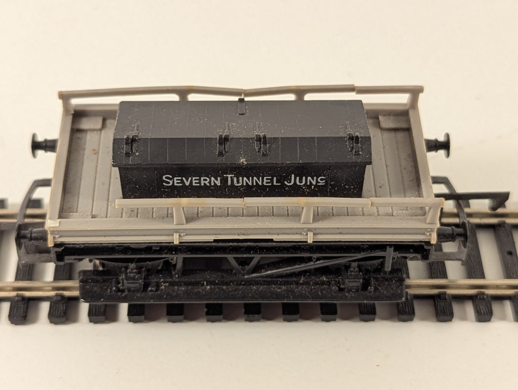 Hornby OO Gauge GWR Shunters Wagon “Severn Tunnel Junction” – Some Damage