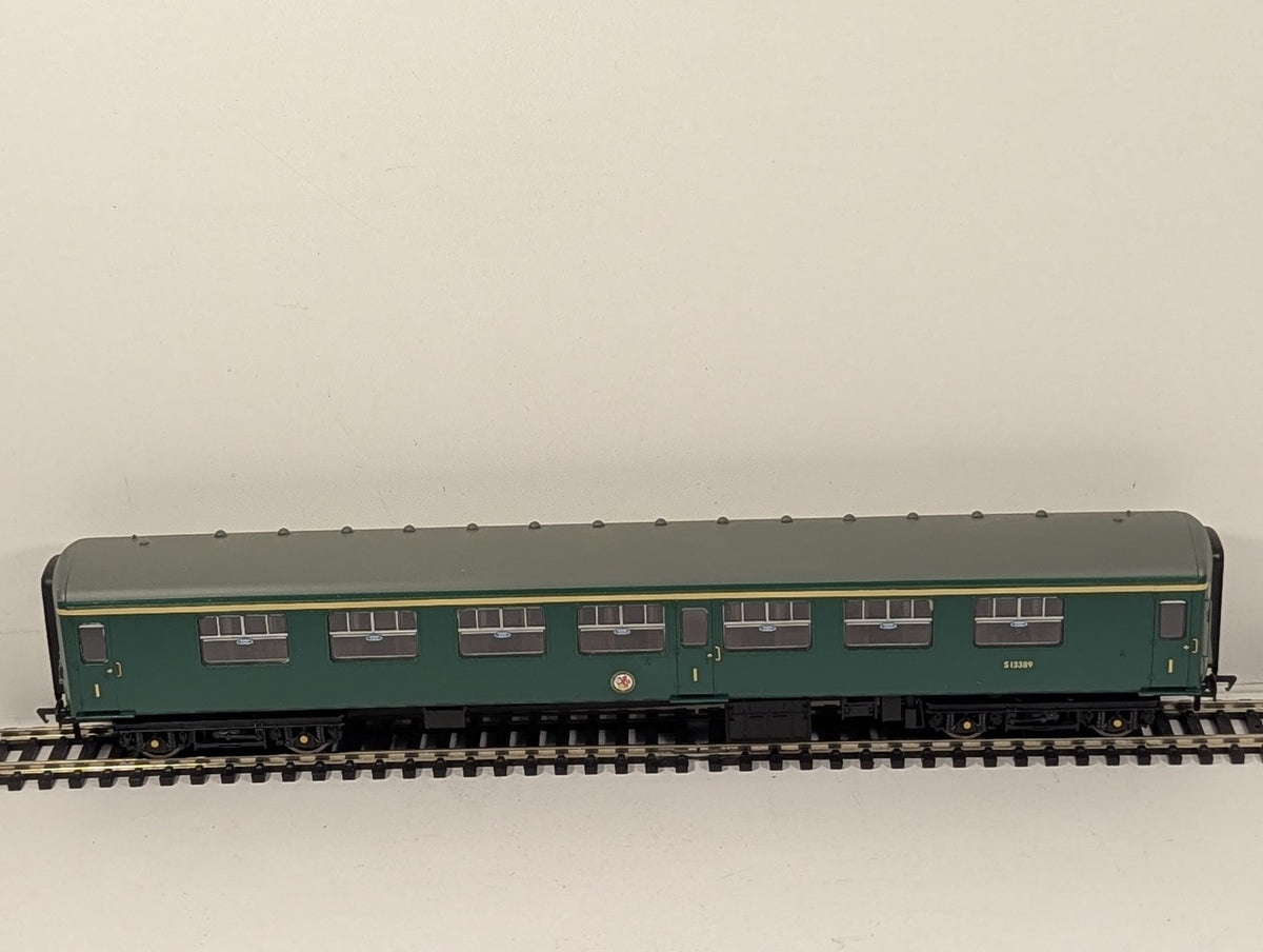 Bachmann OO Gauge BR Mk2 FK Corridor First Passenger Coach S13389 BR(S) Green