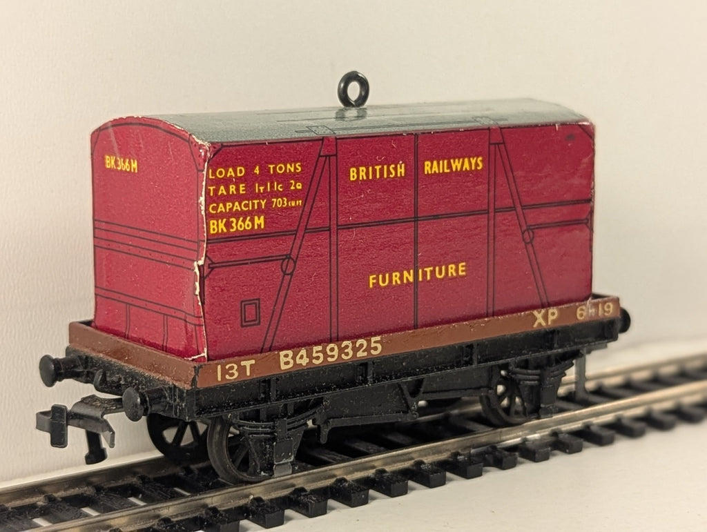 Hornby Dublo 32087 OO Gauge D1 Low-Sided Wagon with Furniture Container - Boxed