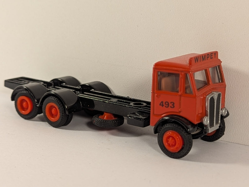 EFE AEC Mammoth Major 6-Wheel Flatbed – Wimpey Livery – 1:76 Scale