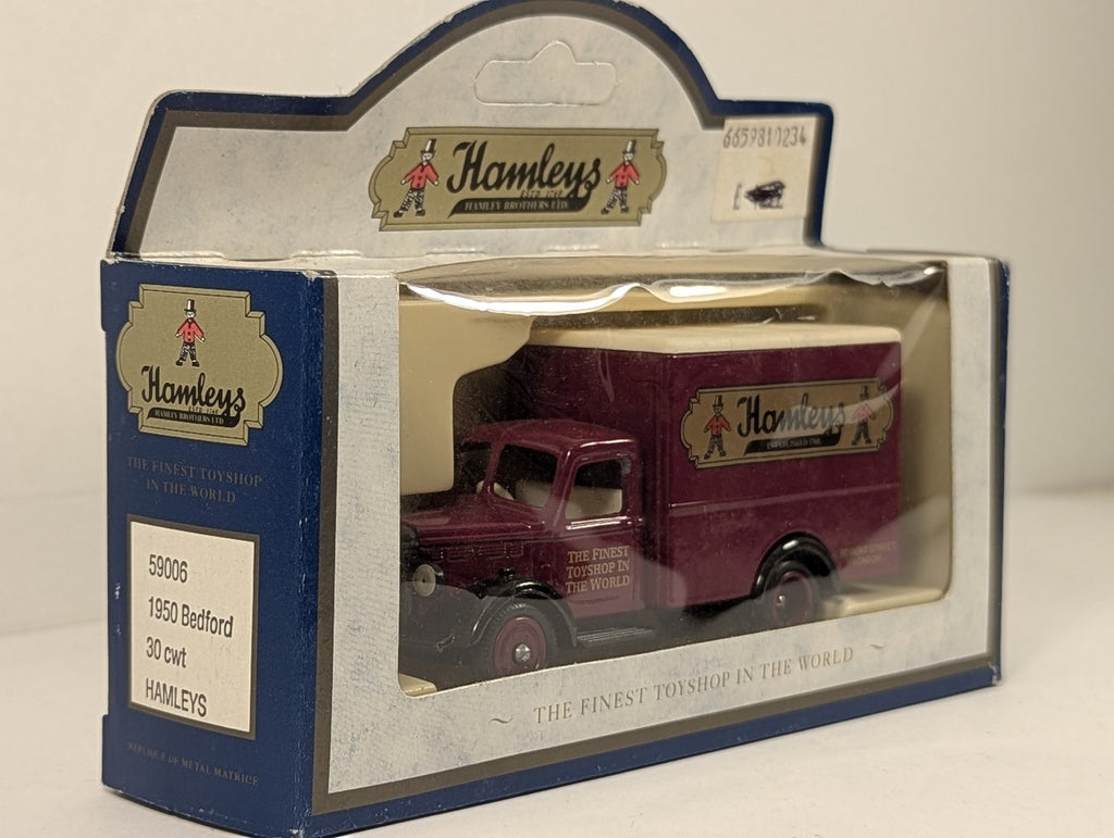 Lledo 1950 Bedford 30 cwt Die-cast Model Hamleys 59006