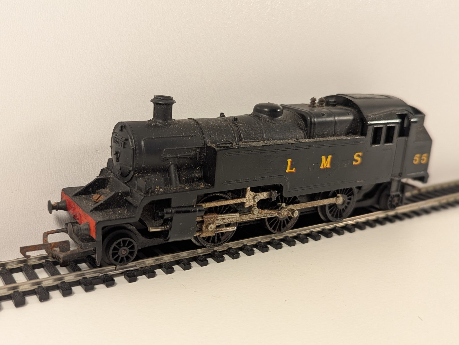 Tri-ang R59 OO Gauge LMS 3MT 2-6-2T – Repainted LMS Black – No. 55