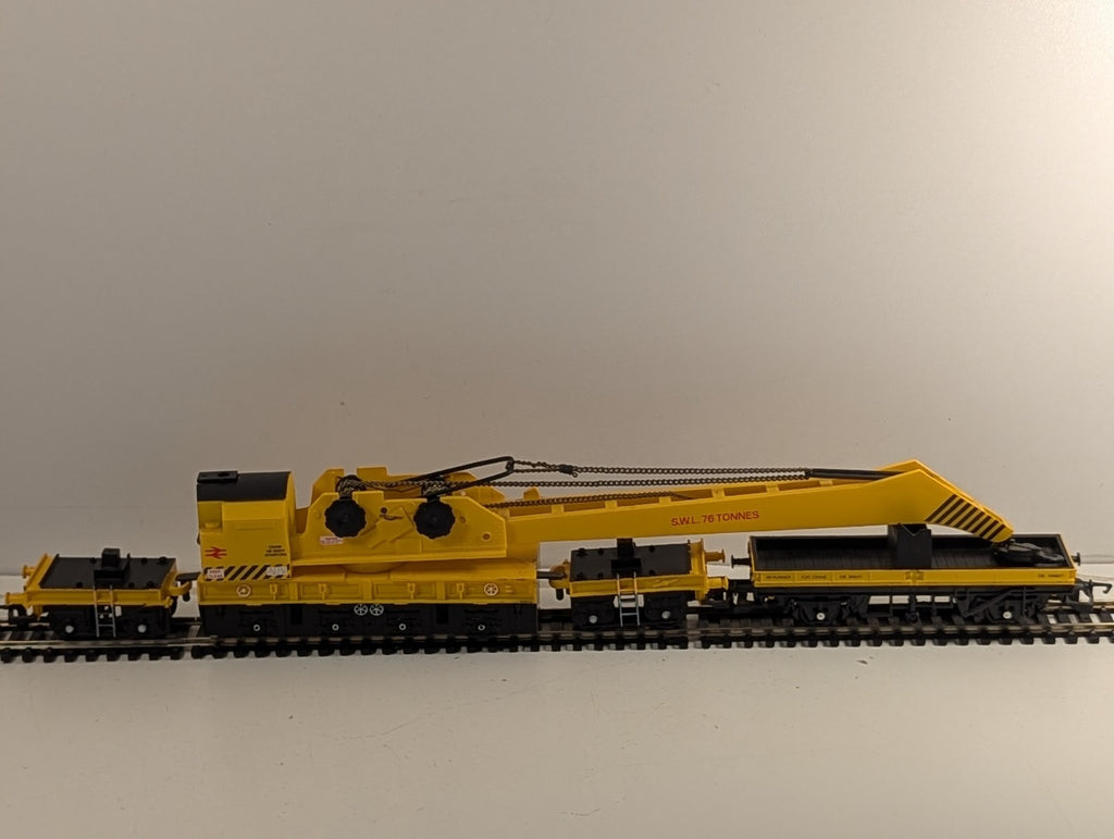 Hornby OO Gauge R749 BR Yellow 75 Ton Operating Breakdown Crane DB966111