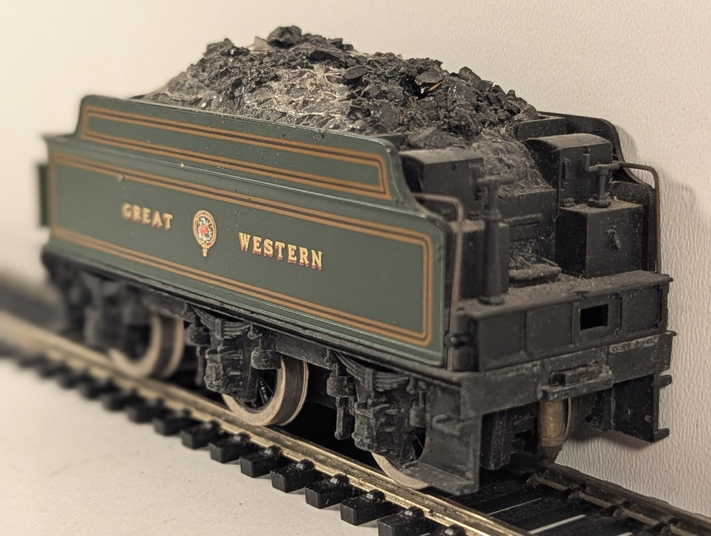 Hornby OO Gauge GWR 3-Axle Tender GWR Green