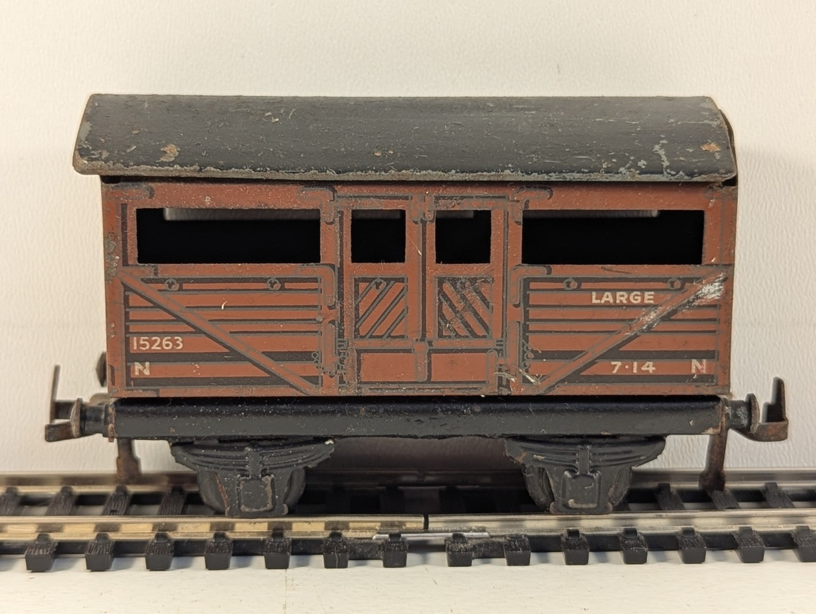 Trix TTR OO Gauge Cattle Wagon