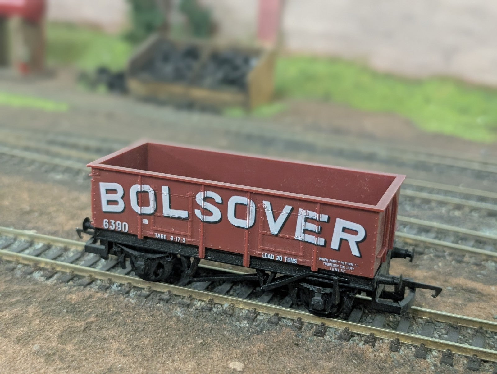 Hornby Railways R136 Bolsover Mineral wagon
