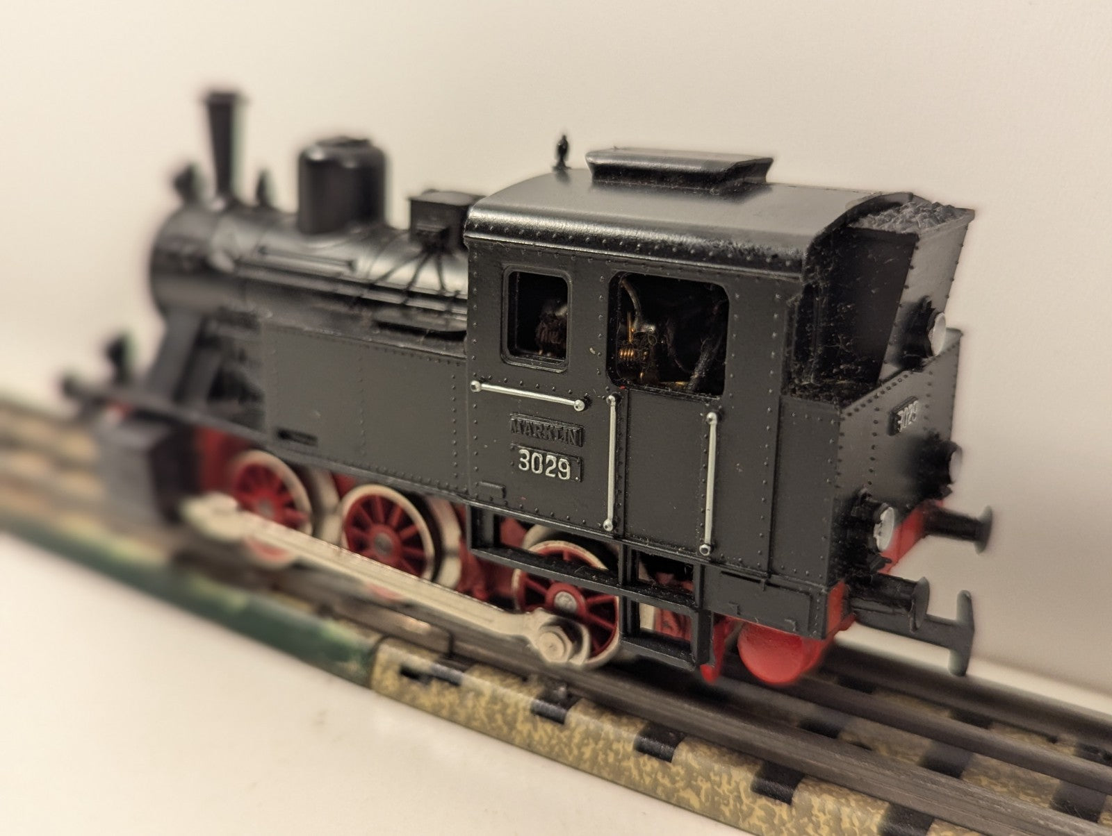 Märklin HO Gauge 3029 0-6-0T 3-Rail Steam Locomotive Needs Attention