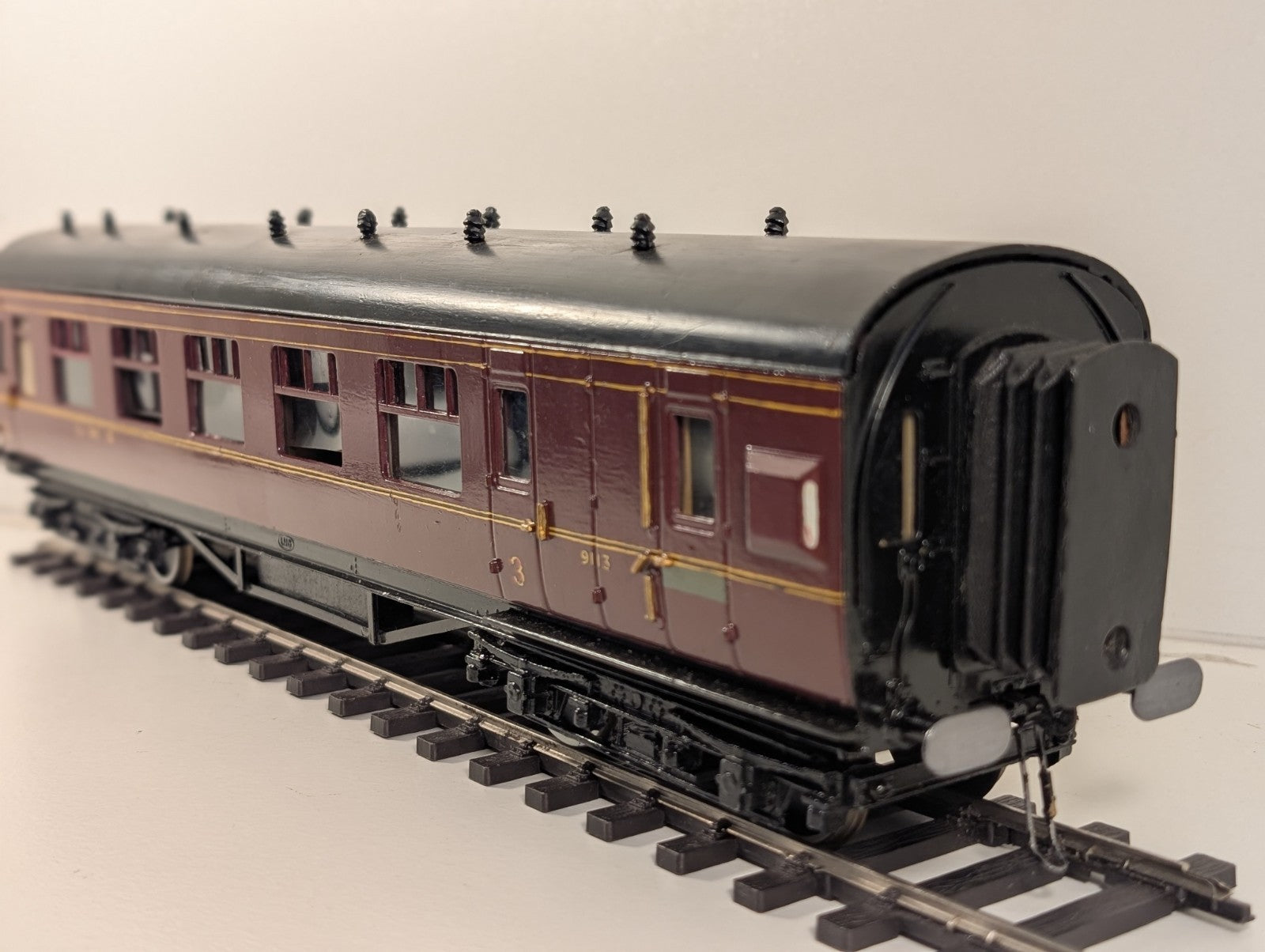 Leeds Company O Gauge Kitbuilt LMS Maroon 3rd Brake Coach 9113